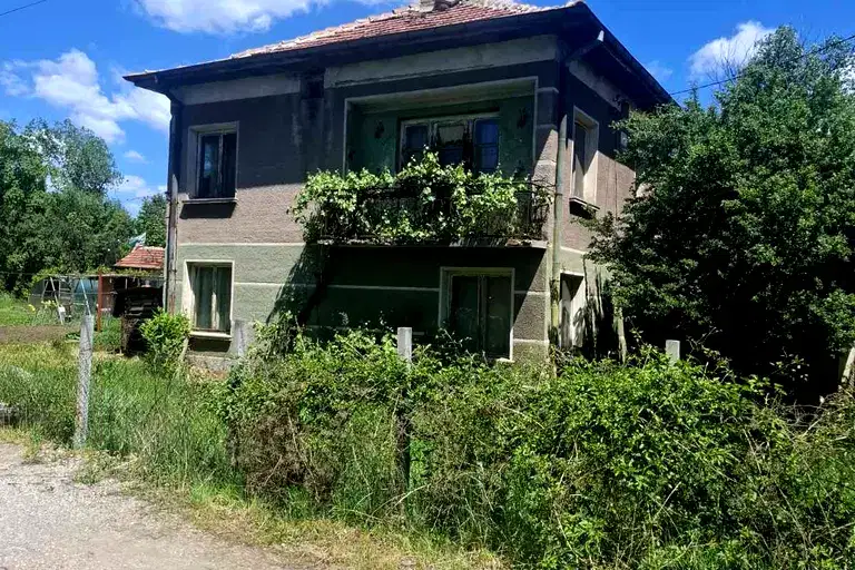 House in Oblast Pernik, Dragichevo