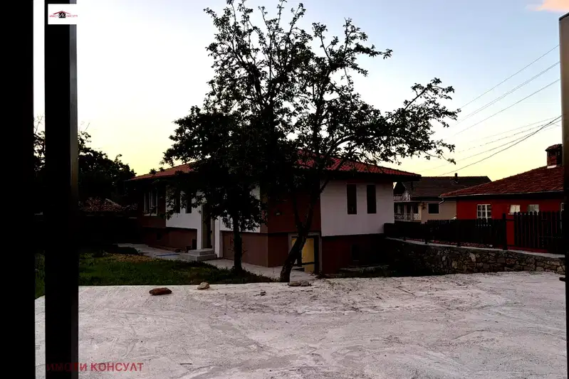 House in Oblast Veliko Tyrnovo, Dragijevo