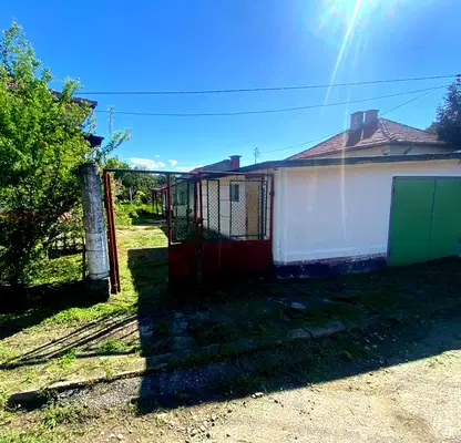 Photo 2 — 3-room house in Dvorishte village, Kyustendil region with garage