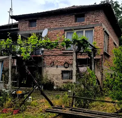 Снимка 2 — Къща в Стара Загора, с. Дълбоки