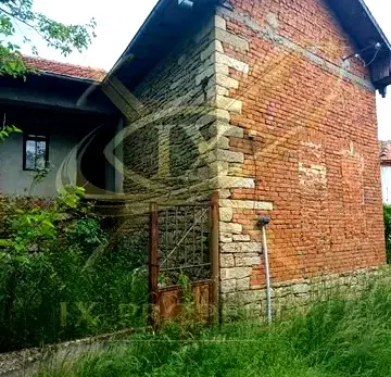 Снимка 2 — Къща в Бургас, с. Есен