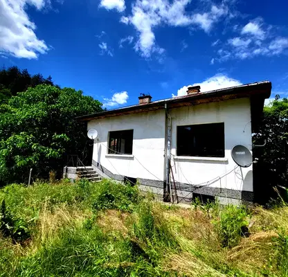 Снимка 2 — Къща в Пазарджик, с. Габровица