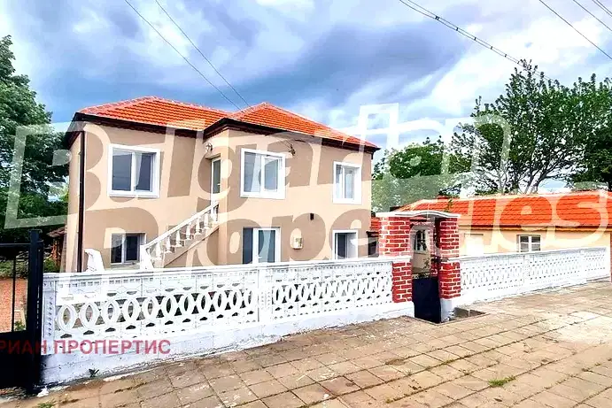 Къща в Ямбол, с. Голямо Крушево