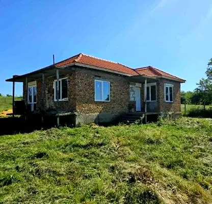 Снимка 2 — Къща във Варна, с. Господиново