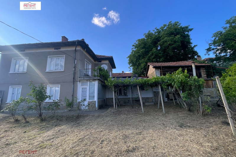 House in Oblast Gabrovo, Gostilica