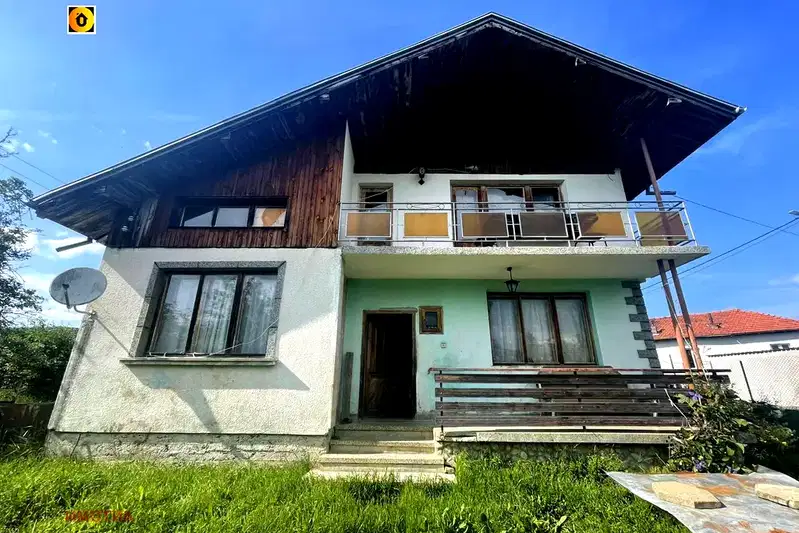 House in Oblast Lovech, Gumoshtnik