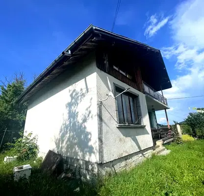 Снимка 4 — Къща в Ловеч, с. Гумощник