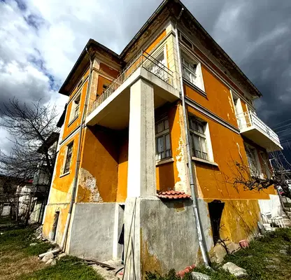 Снимка 3 — Къща в Благоевград, с. Гърмен