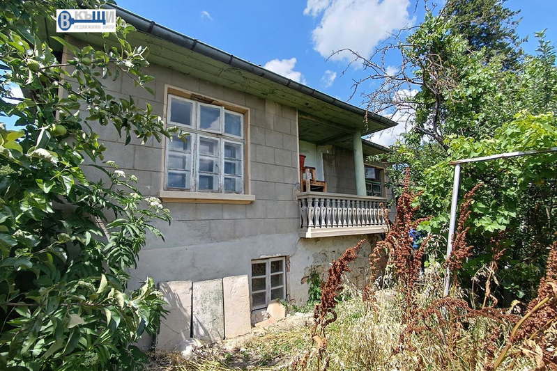 House in Oblast Veliko Tyrnovo, Hotnica