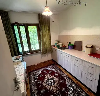 Photo 2 — House in област София, Kalotina
