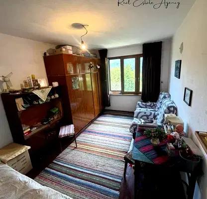 Photo 3 — House in област София, Kalotina
