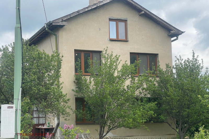 House in област София, Kalotina