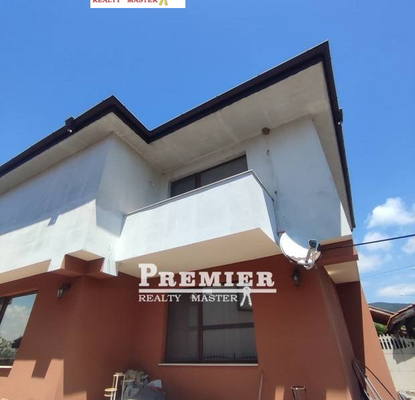Photo 4 — Detached house with yard in Kosharitsa village, Burgas region