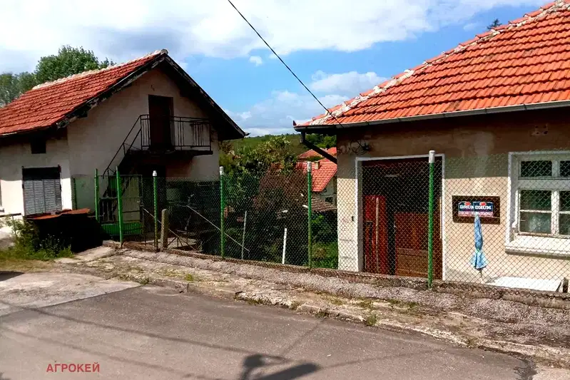 House in област София, Kovachevci
