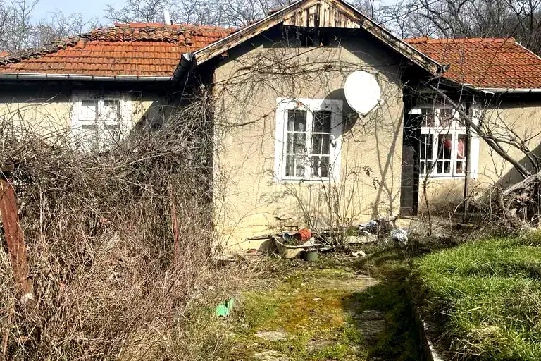 House in Oblast Pernik, Kovachevci