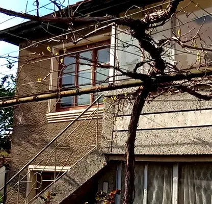 Снимка 2 — Къща в Пловдив, с. Крумово