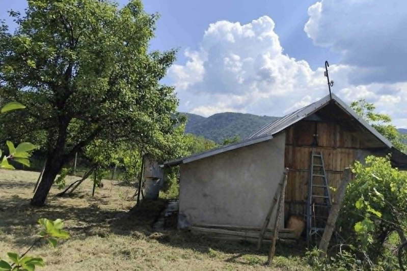 Къща във Велико Търново, с. Къпиново