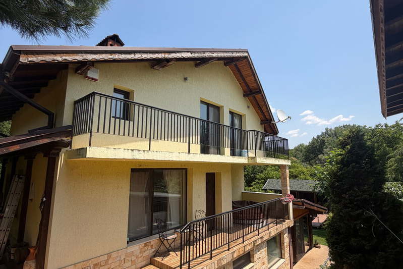 House in Oblast Pleven, с. Къртожабене