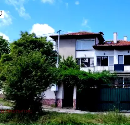 Photo 2 — House in Lozen