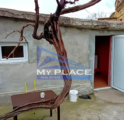 Photo 4 — Brick house with 3 rooms in Madara village, Shumen region