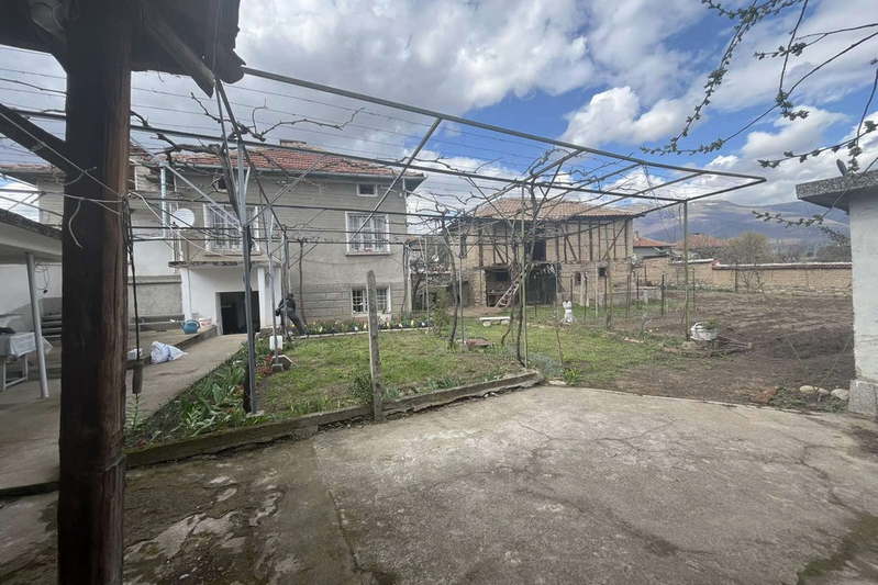 Къща в Стара Загора, с. Манолово