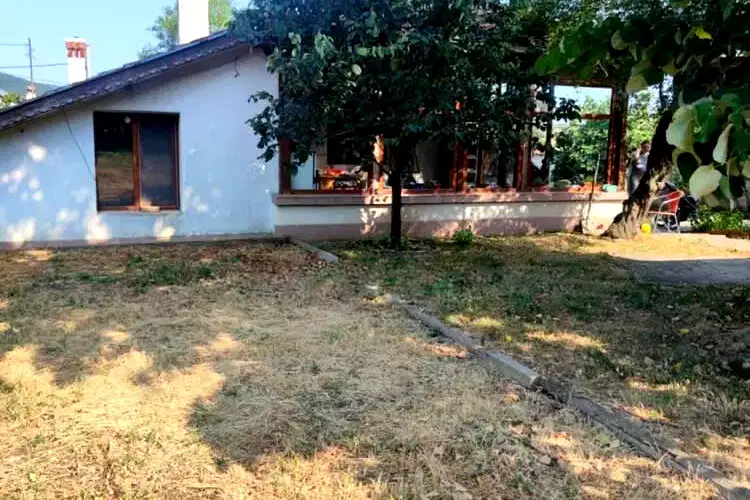 House in Marinka