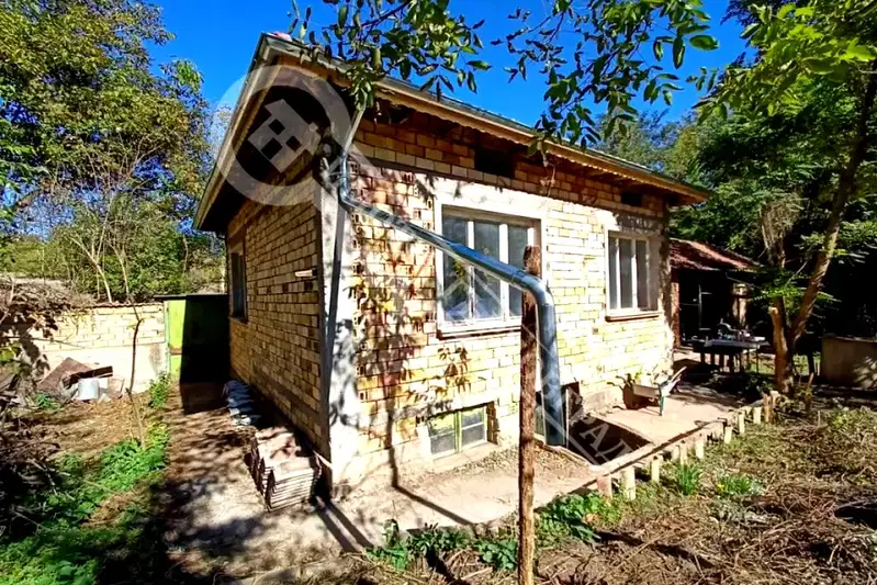 House in Oblast Veliko Tyrnovo, Maslarevo