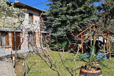 House in област София, с. Несла