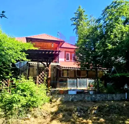 Снимка 2 — Къща в Русе, с. Нисово