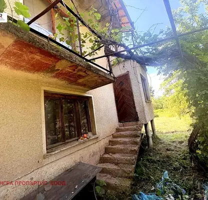 Снимка 5 — Къща в Перник, с. Ноевци