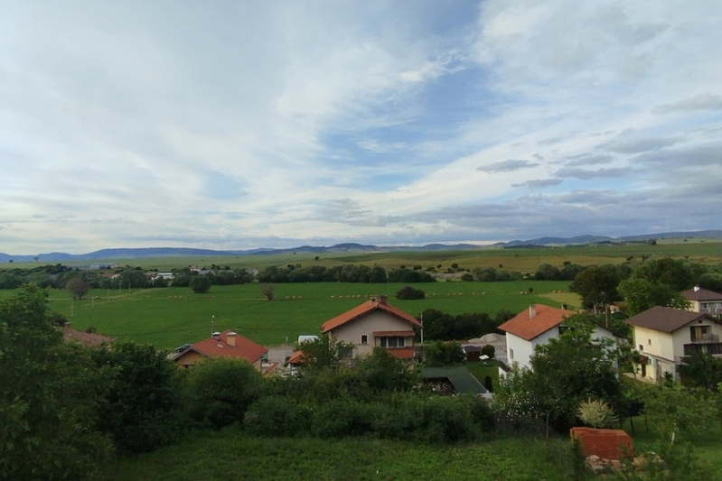 House in Oblast Pernik, Noevci