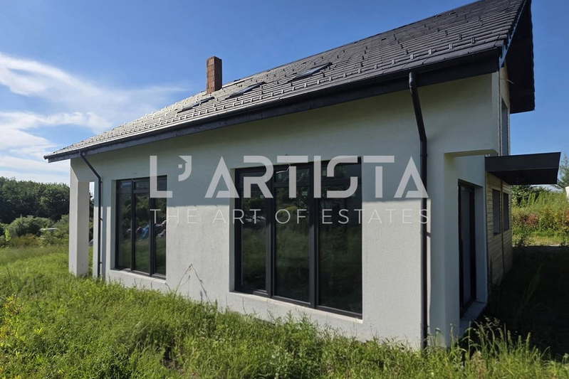 House in област София, Novi Han