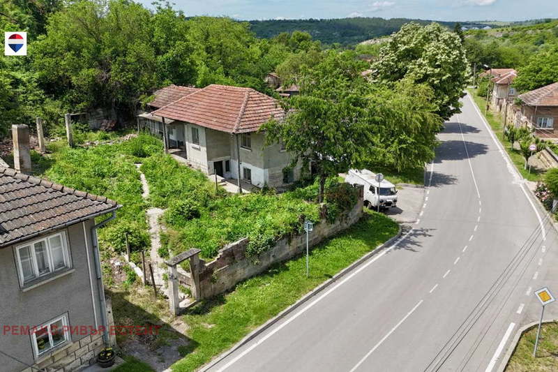 House in Oblast Ruse, Ostrica