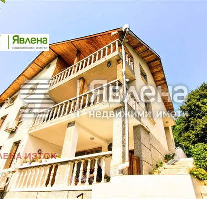 Photo 2 — House in Pancharevo