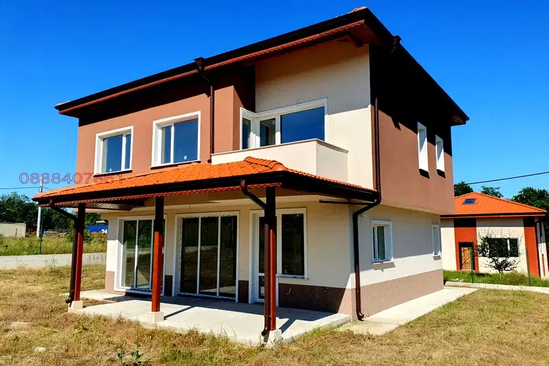 House in Varna, Priselci