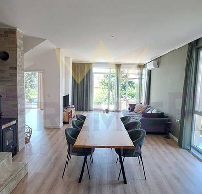 Photo 4 — House in Oblast Varna, Priselci