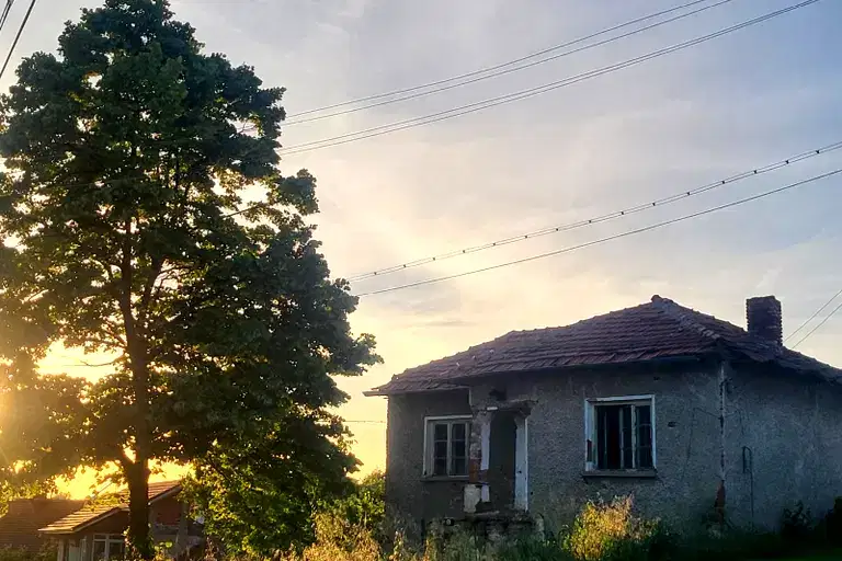 House in Oblast Pleven, Radishevo