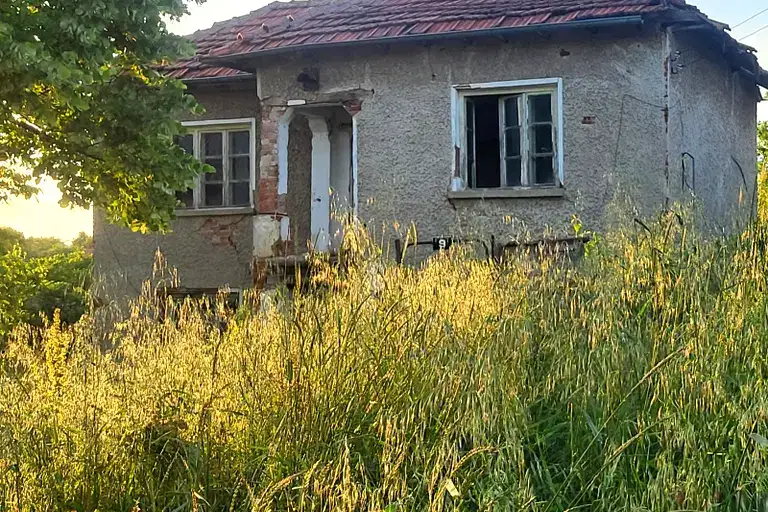 House in Oblast Pleven, Radishevo