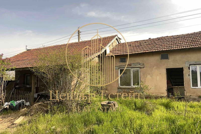 House in Oblast Pleven, Radishevo