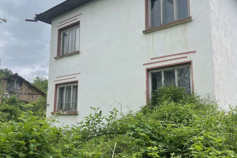 House in област София, Rashkovo