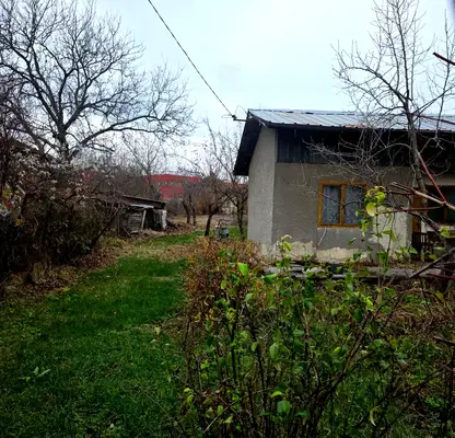 Снимка 3 — Къща в София, с. Равно поле