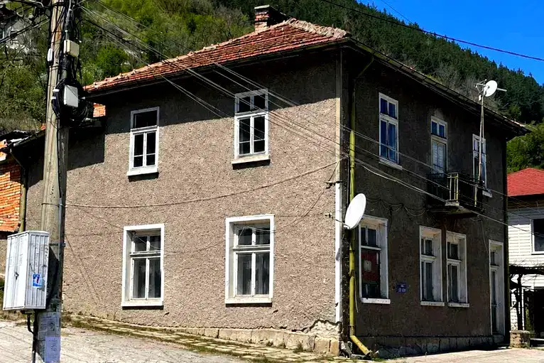 Къща в София, с. Реброво