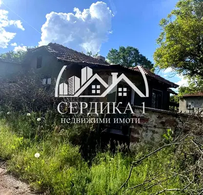 Снимка 4 — Къща в Перник, с. Садовик