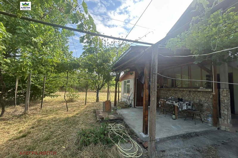 Къща в Пазарджик, с. Щърково