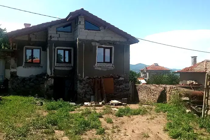 House in Oblast Pazardjik, Slavovica