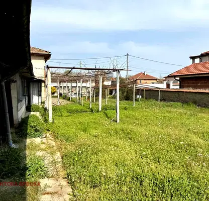 Photo 3 — House in Oblast Plovdiv, Stroevo