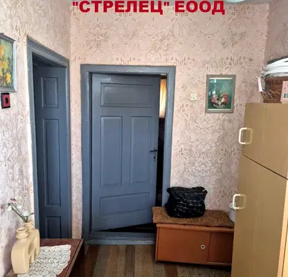 Снимка 3 — Къща с 4 стаи и голям двор в с. Свобода, обл. Добрич