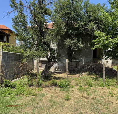 Photo 2 — House in Pleven, Telish