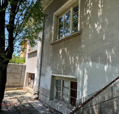 Photo 3 — House in Pleven, Telish