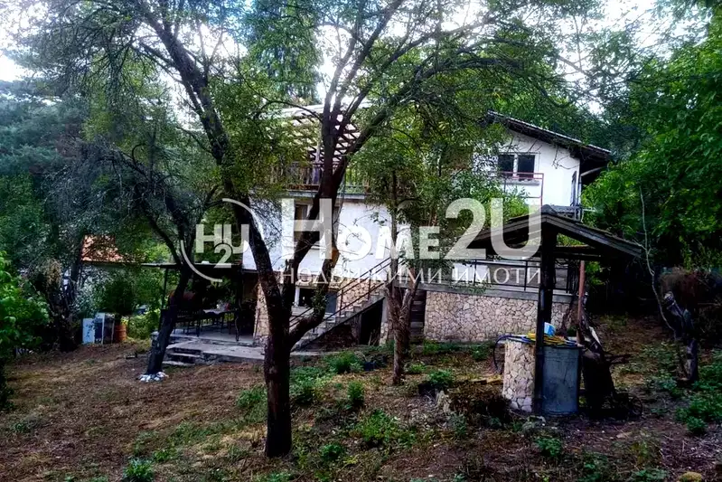 House in област София, Tompsyn